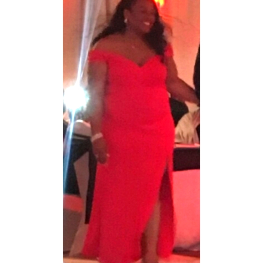 Formal wear, New Red spandex gown with front split